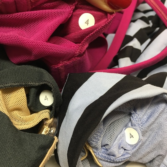 Lot (3) Lululemon Tank Tops Sz 4 - Picture 3 of 6